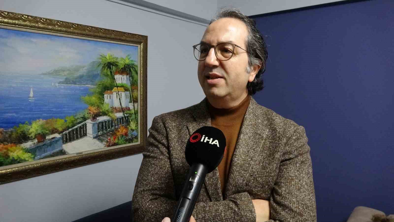 (Özel) Prof. Dr. Alper Şener: ’Virüs tatile çıkmıyor’
