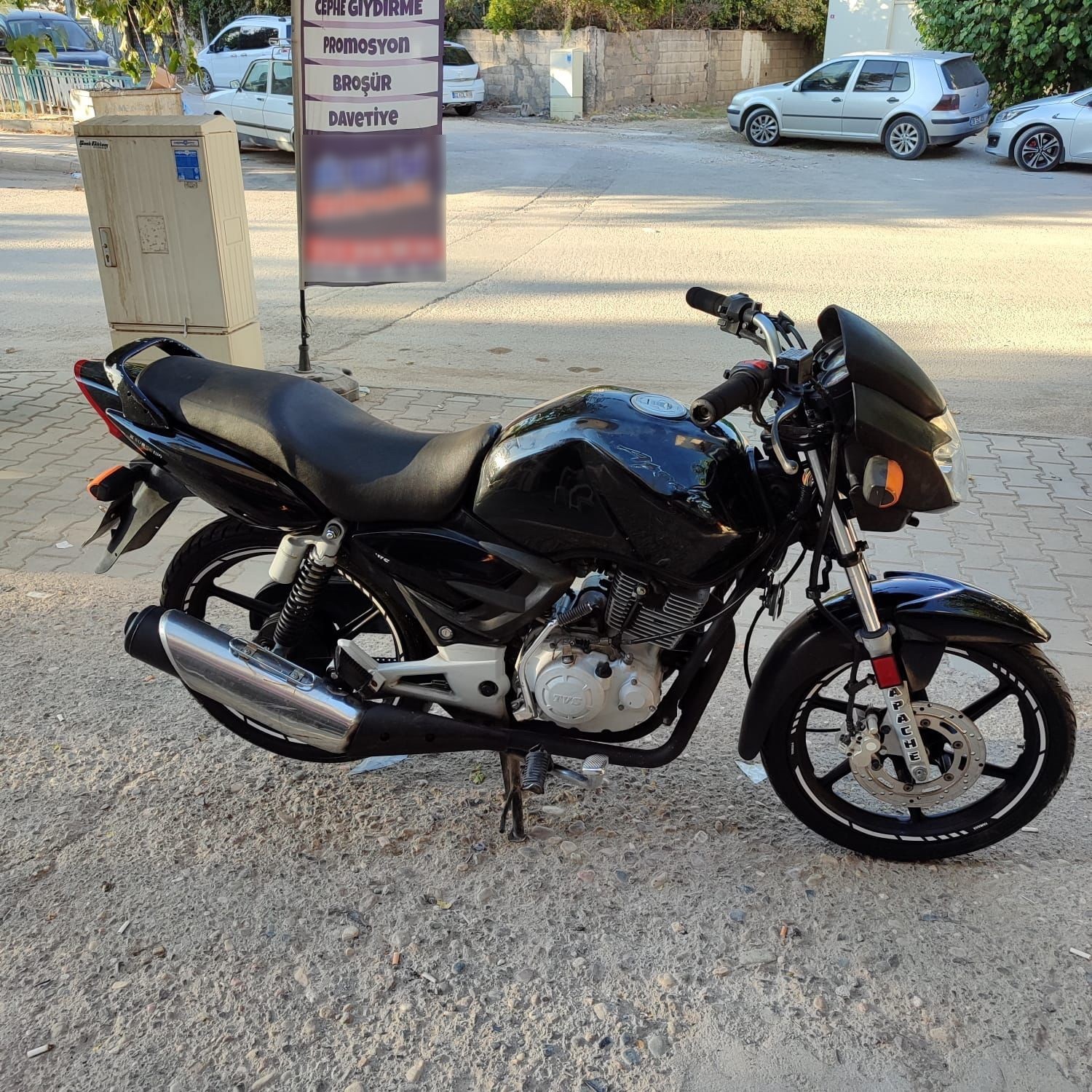 Park halindeki motosiklet çalındı
