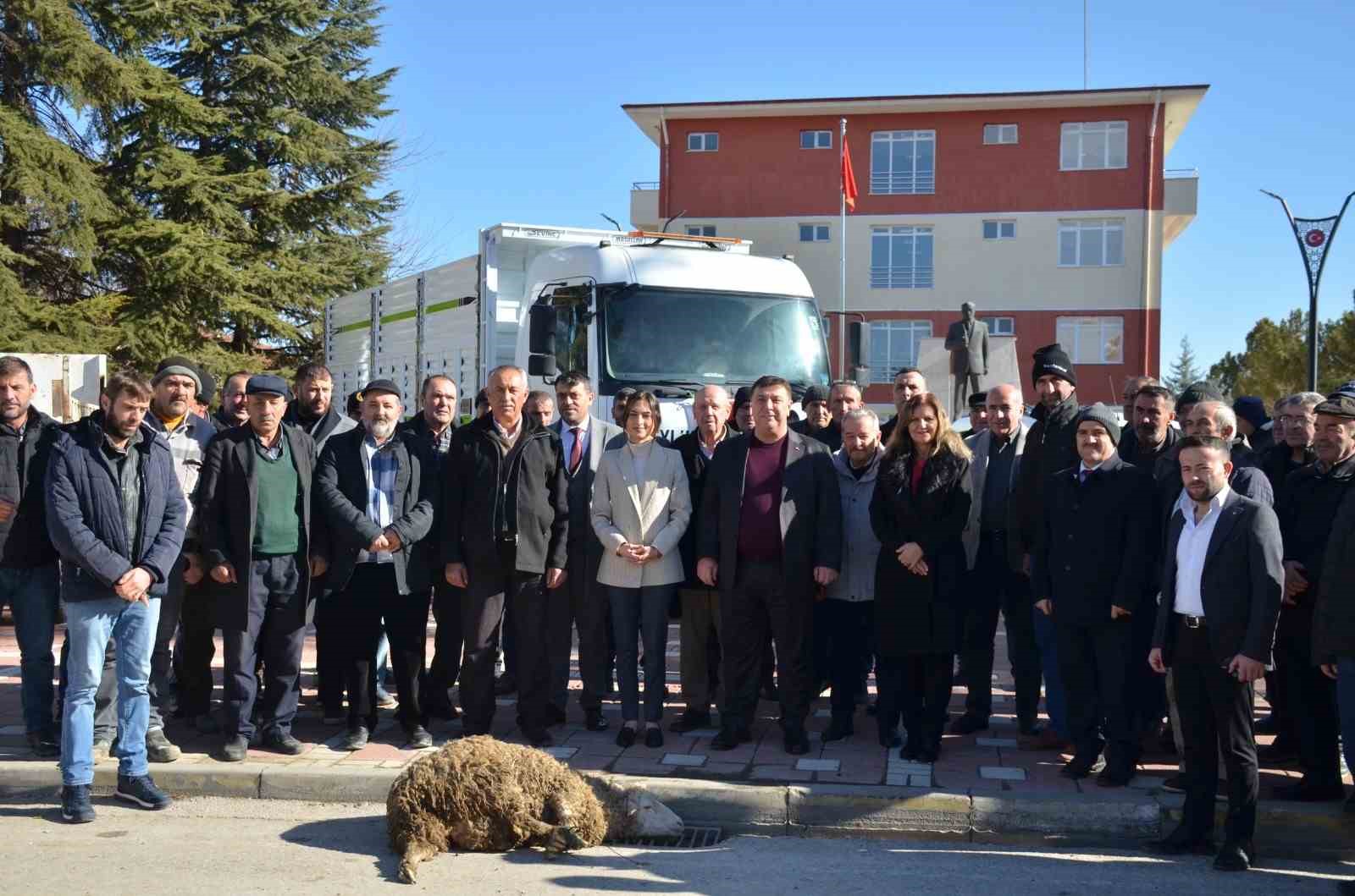 Beylikova hizmet aracı filosunu güçlendiriyor
