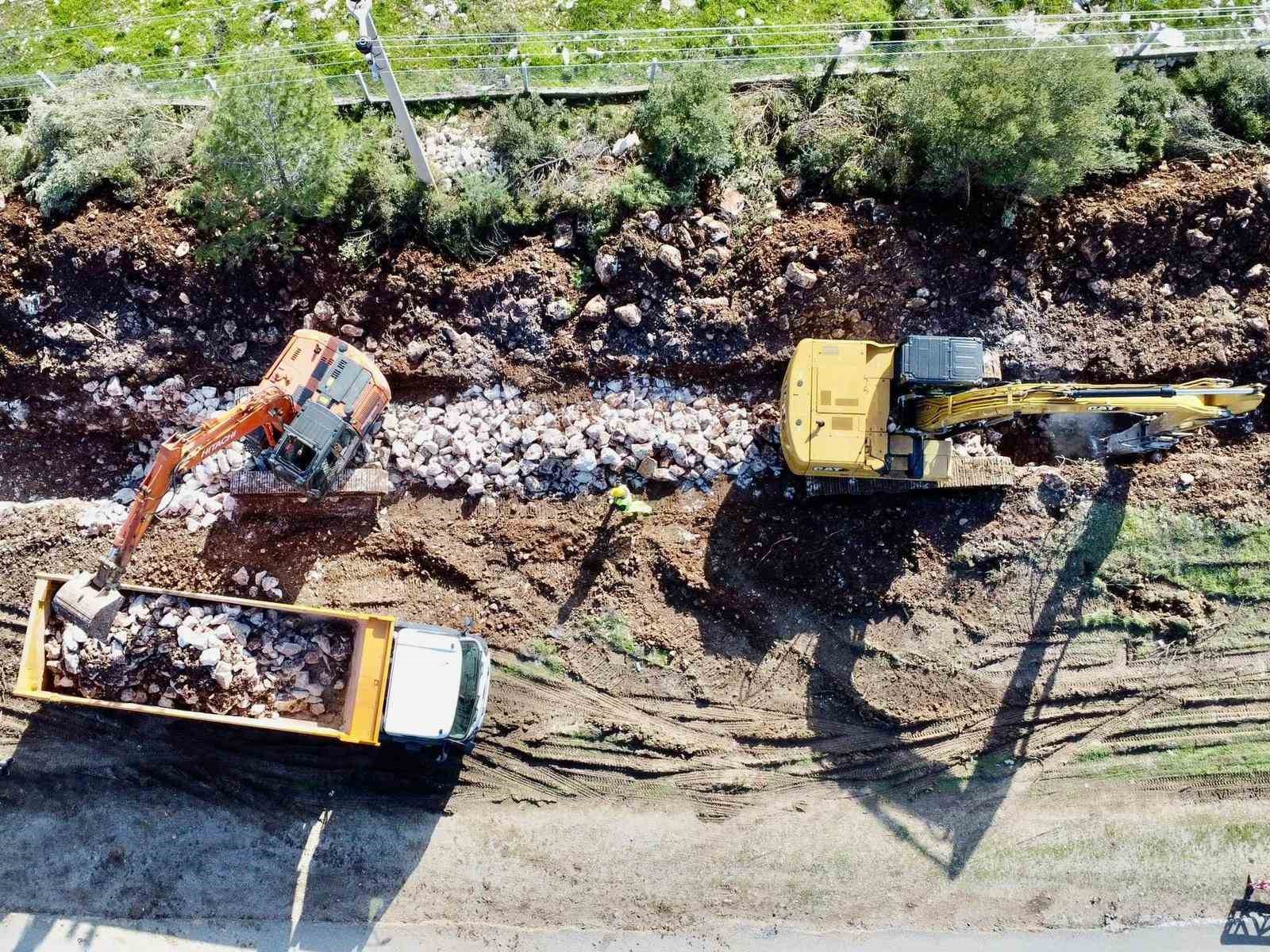 Akbük’te altyapı çalışmaları büyük ölçüde tamamlandı
