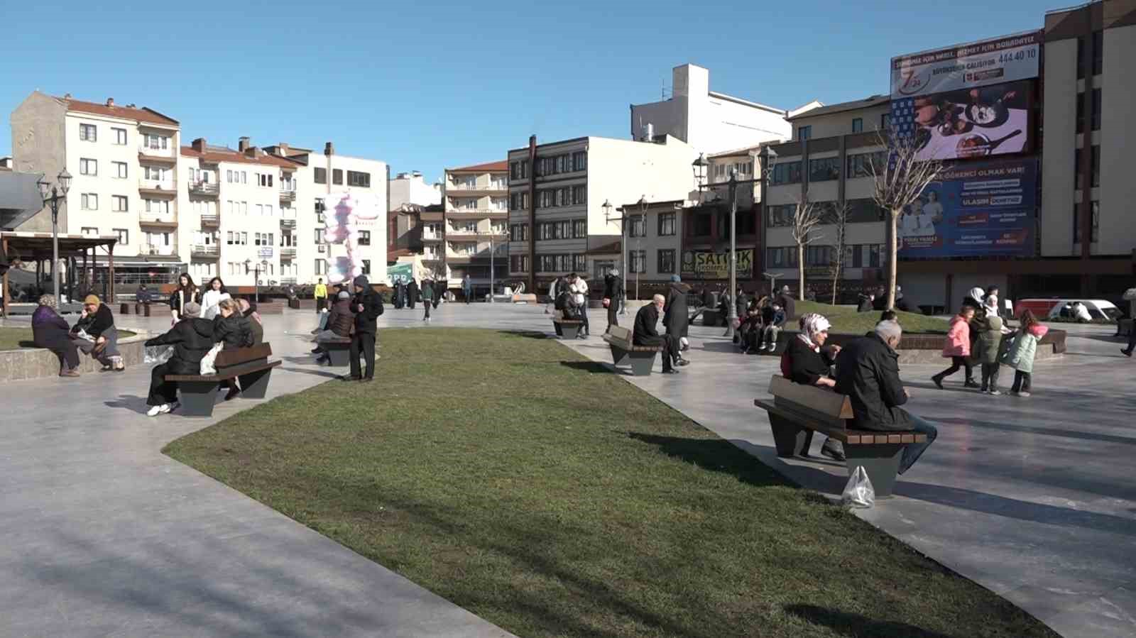 Balıkesir’e kar beklenirken bahar geldi