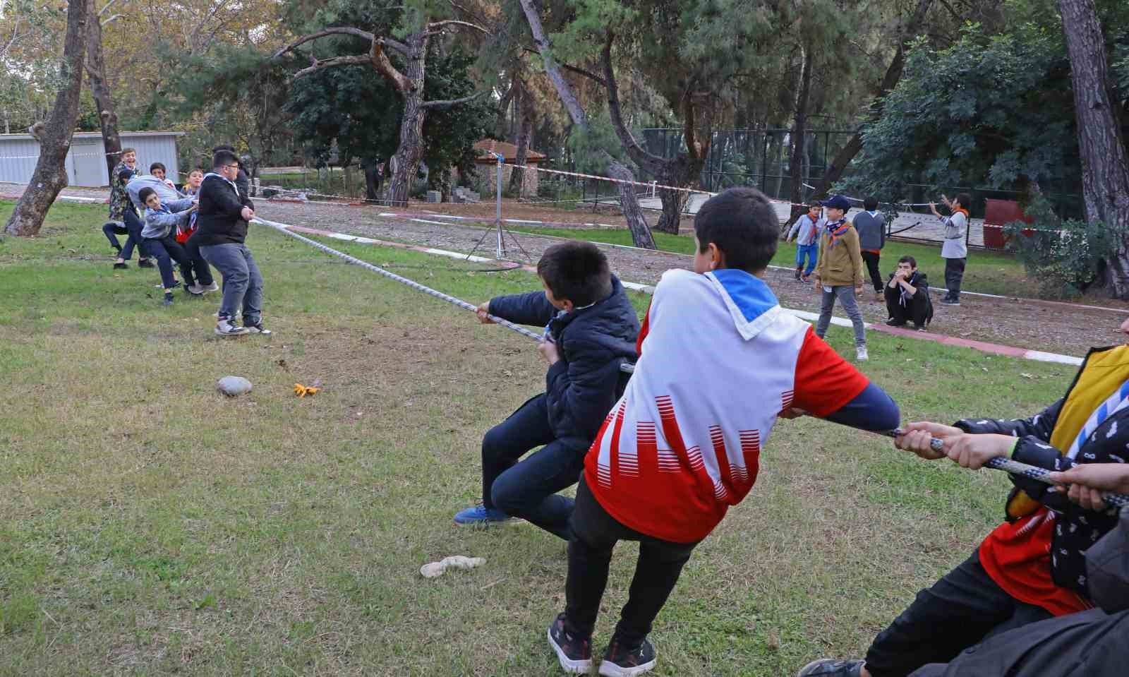 İzciler Gençlik Kampı’nda buluştu
