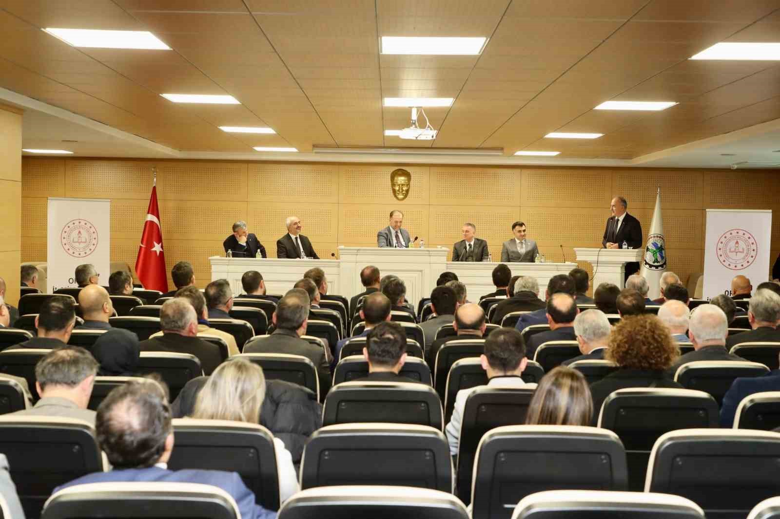 Milli Eğitim Bakan Yardımcısı Şamlıoğlu: "Mesleki eğitimde olmamız gereken yerde değiliz"
