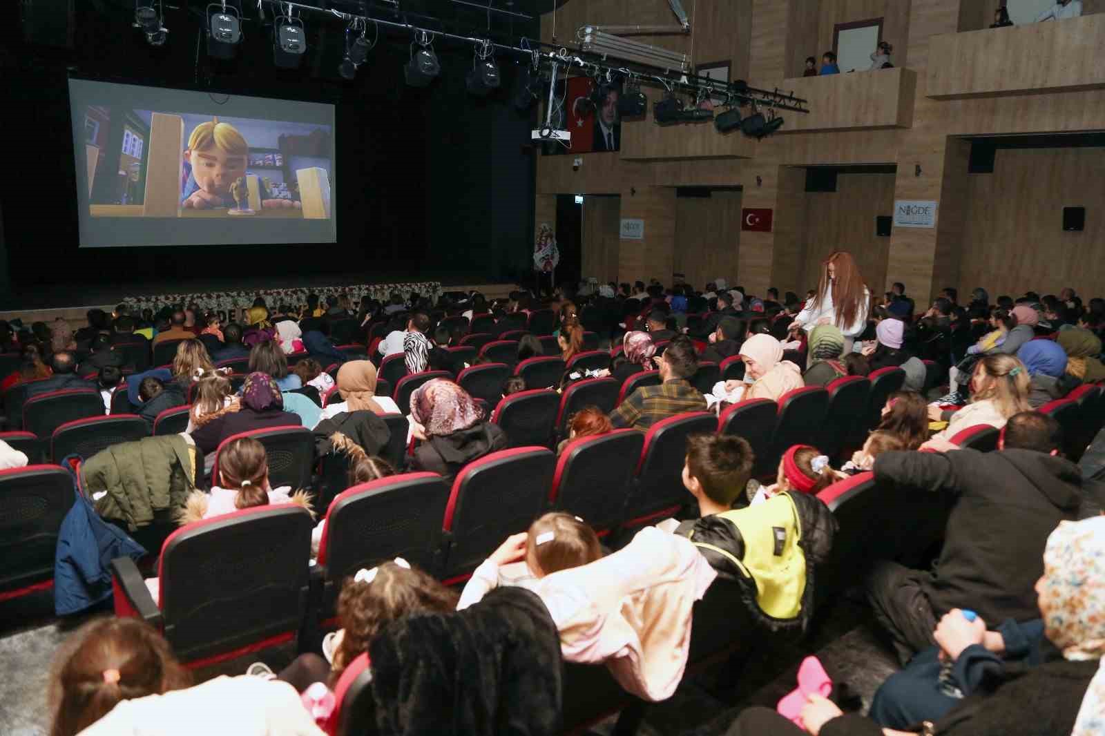 Niğde’de dolu dolu yarıyıl tatili
