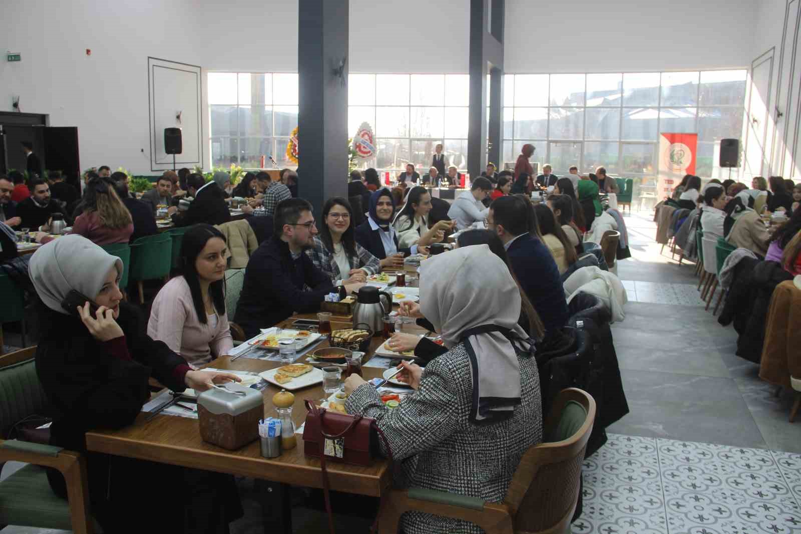 Eczacılar Odası’nın kuruluşunun 28. yıl dönümü kutlandı
