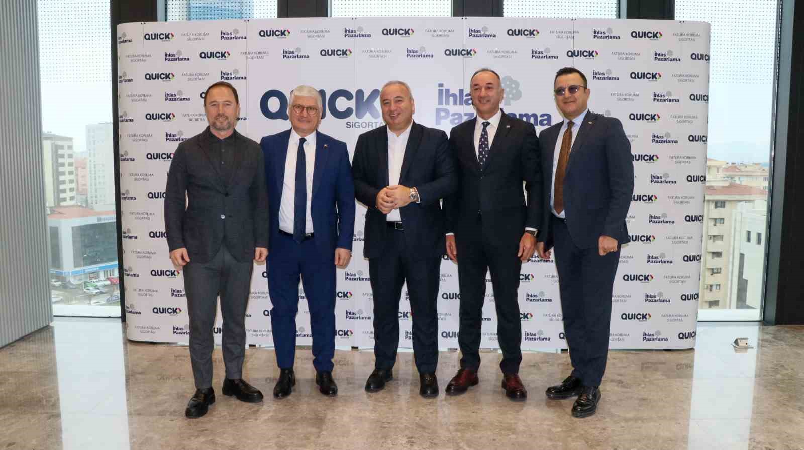 İki firmadan "Fatura Koruma Sigortası" alanında iş birliği