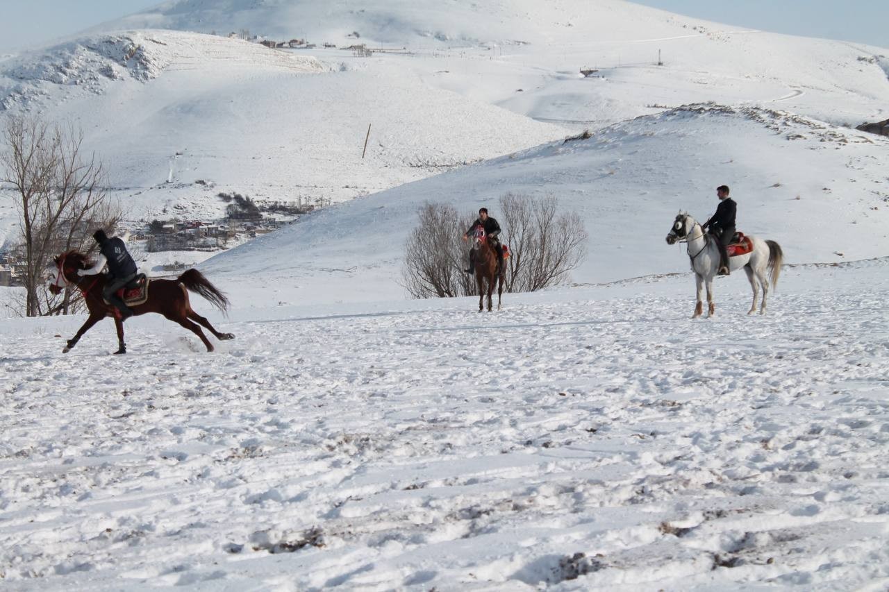 Asırlık gelenek cirit Erzincan ve Bayburt’ta yaşatılıyor