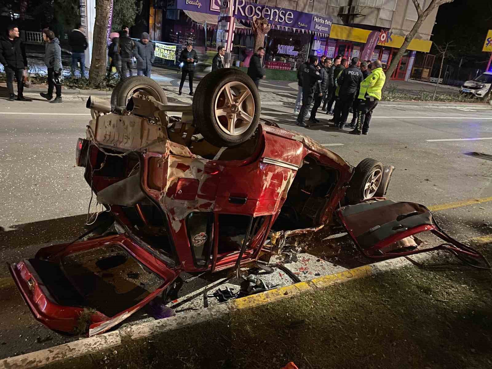 Isparta’da 1 kişinin öldüğü kaza güvenlik kamerasına yansıdı