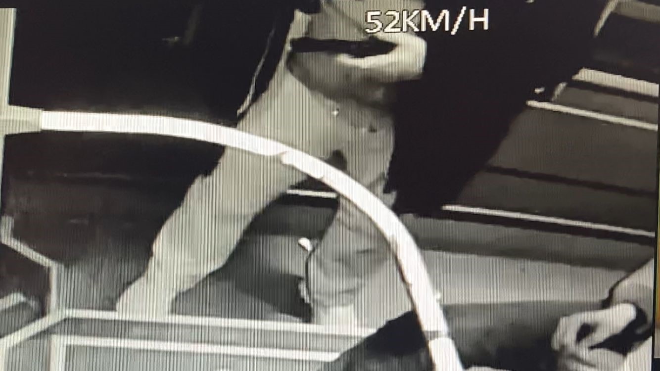 Burdur&rsquo;da halk otob&uuml;s&uuml;nde oyuncak tabancayla tehdit karakolluk etti
