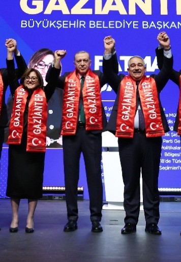 AK Parti Gaziantep’te İlçe Belediye Başkanlarını tanıtıyor