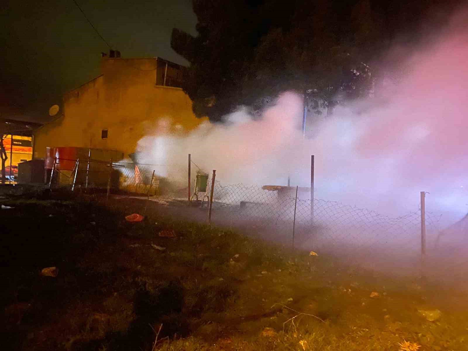 Siirt’te iş yerinin atık yağ bölümünde yangın çıktı