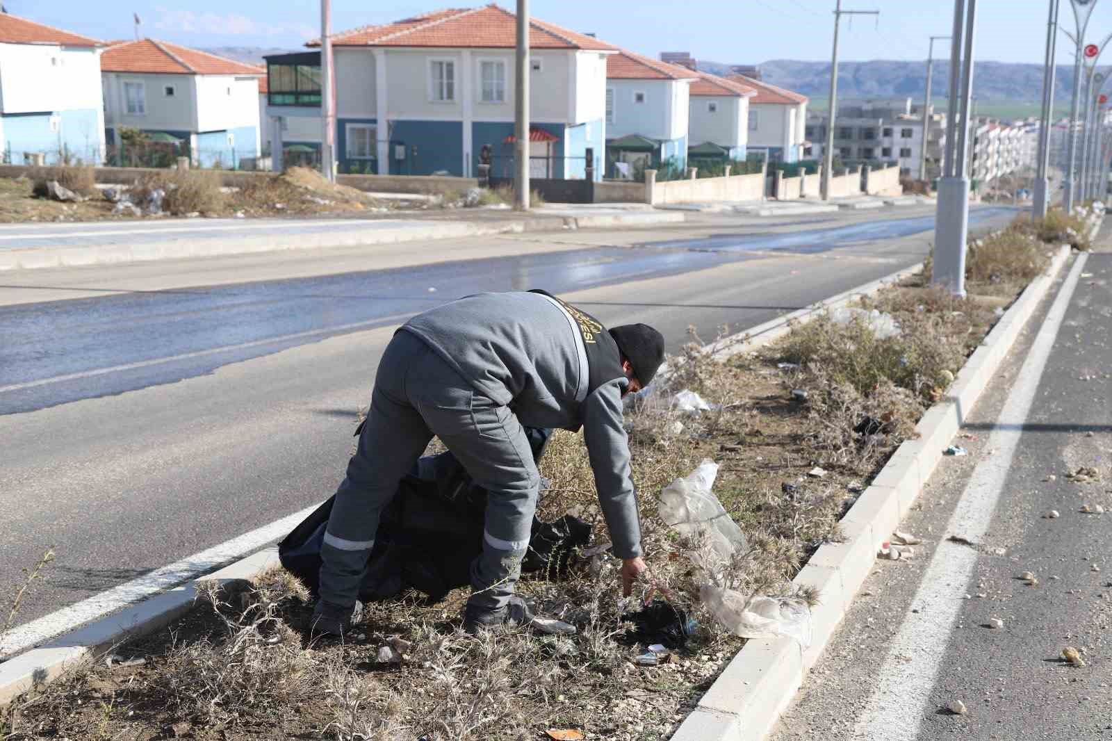 Ergani Belediyesi genel temizlik çalışmaları gerçekleştirdi
