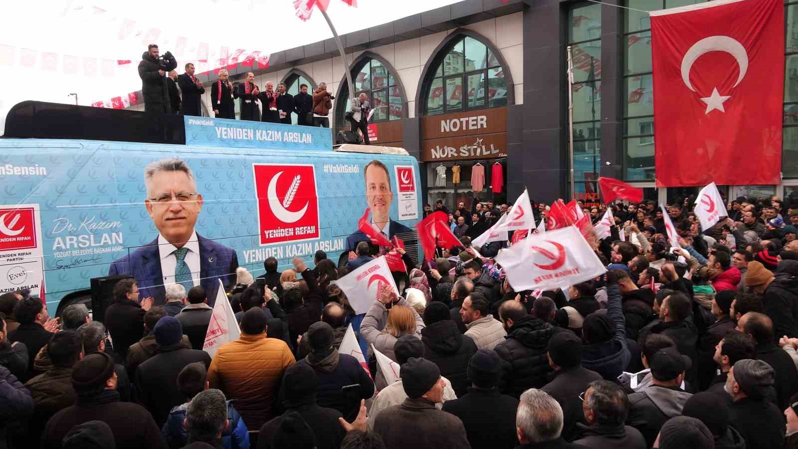 Yeniden Refah Partisi Genel Başkanı Erbakan: &ldquo;1989 ve 1994 ruhunu belediyelerde yeniden yaşatacağız&rdquo;
