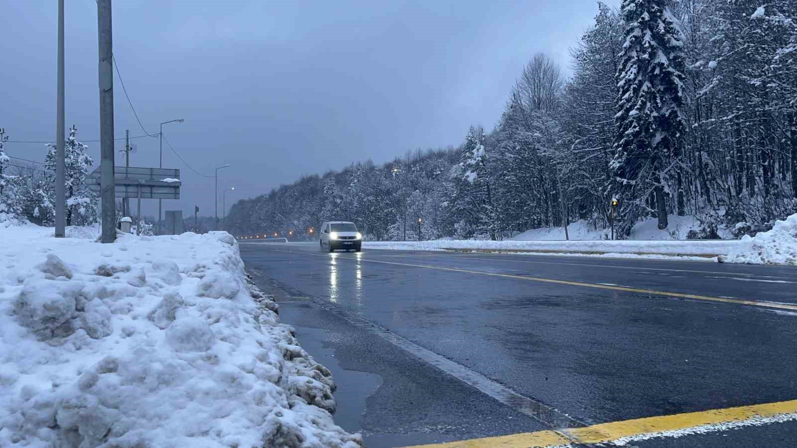 Bolu Dağı geçişinde ulaşım rahat sağlanıyor
