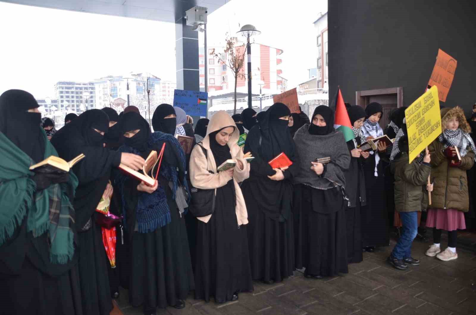 Muş’ta İsrail’in Gazze’ye saldırıları protesto edildi