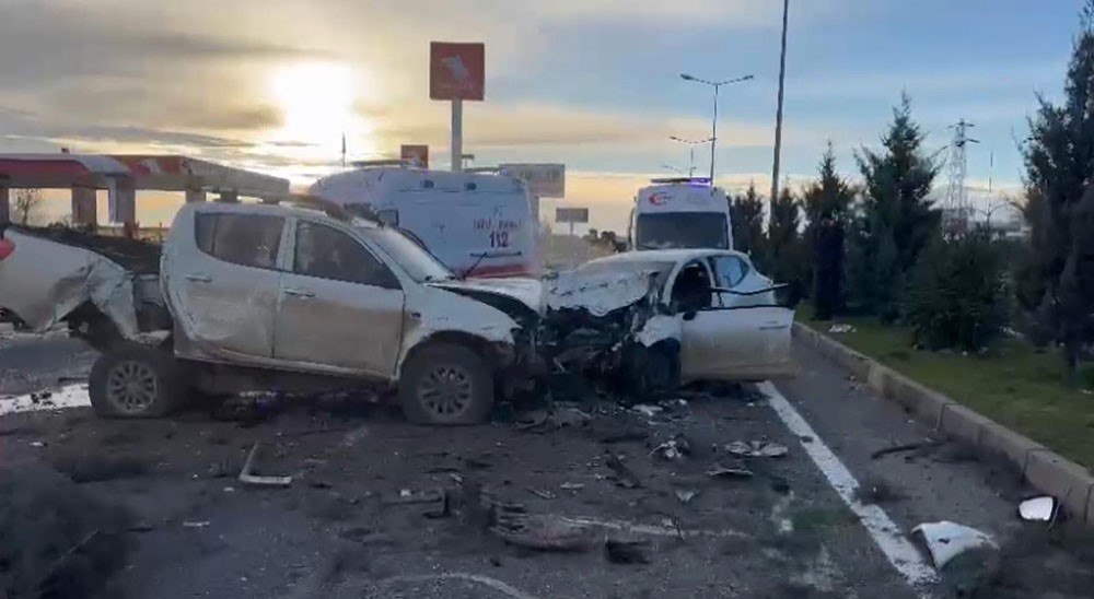 Diyarbakır’da zincirleme kaza: 5 yaralı