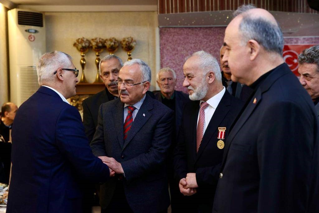 Başkan G&uuml;ler: &ldquo;Şehit yakınları ve gazilerimizin emrindeyiz&rdquo;
