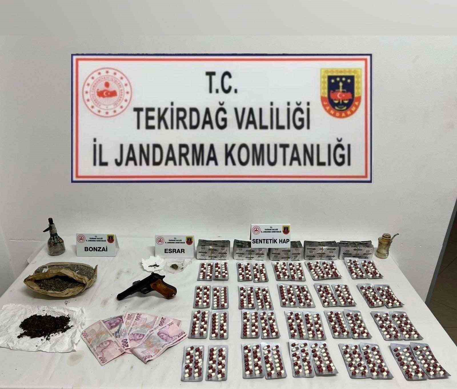 Tekirdağ&rsquo;da uyuşturucu operasyonu: 3 g&ouml;zaltı

