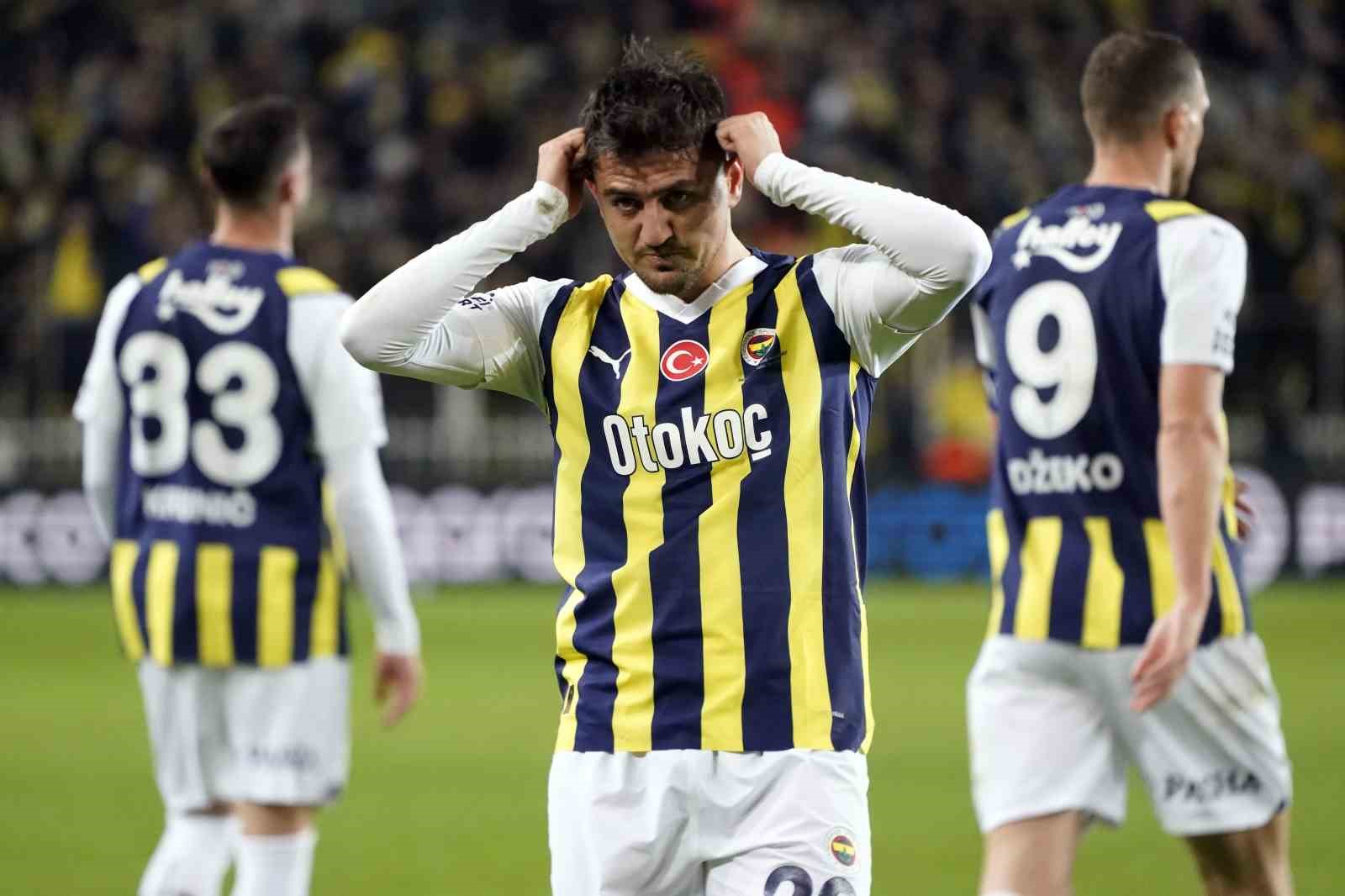 Trendyol Süper Lig: Fenerbahçe: 2 - MKE Ankaragücü: 1 (İlk yarı)
