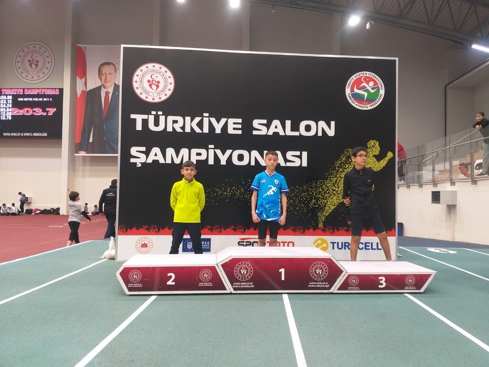 Gemlik sporda başarıya koşuyor
