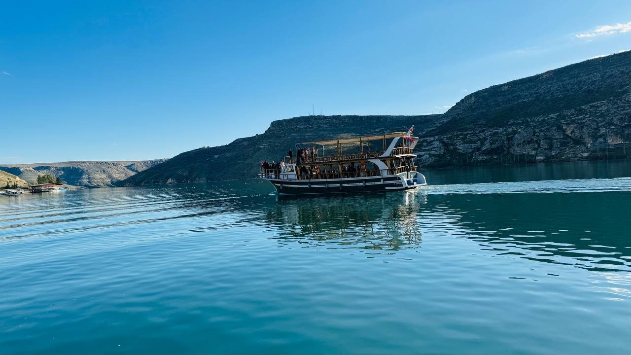 “Sakin Şehir” Halfeti’de yaz mevsimi yaşanıyor