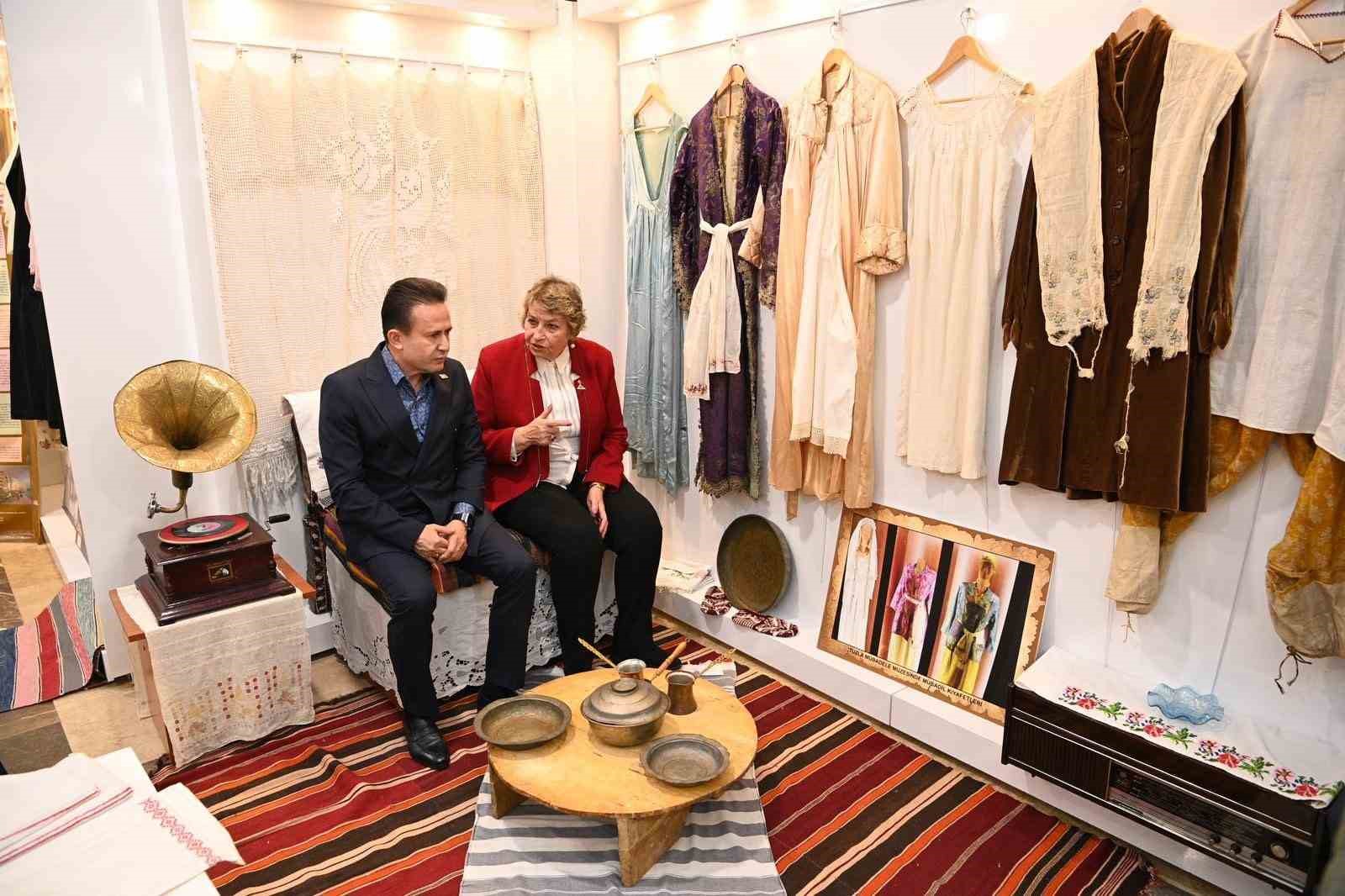 Mübadelenin 101’inci yılında Tuzla’da Atatürk ve Cumhuriyet Sergisi açıldı
