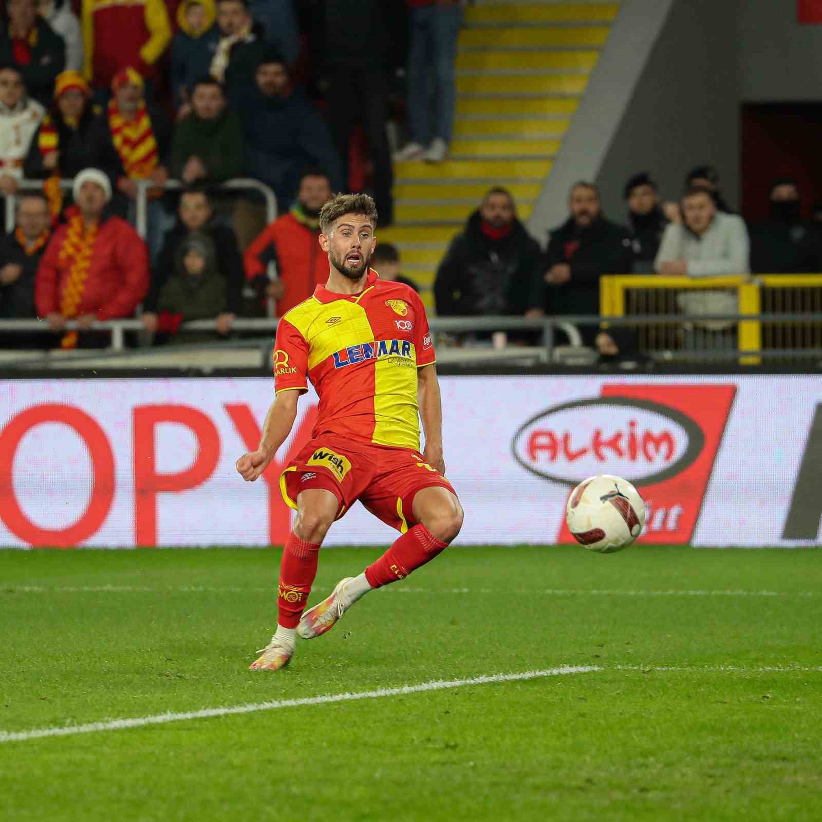 Göztepe’de Lundqvist, performansyla dikkat çekti
