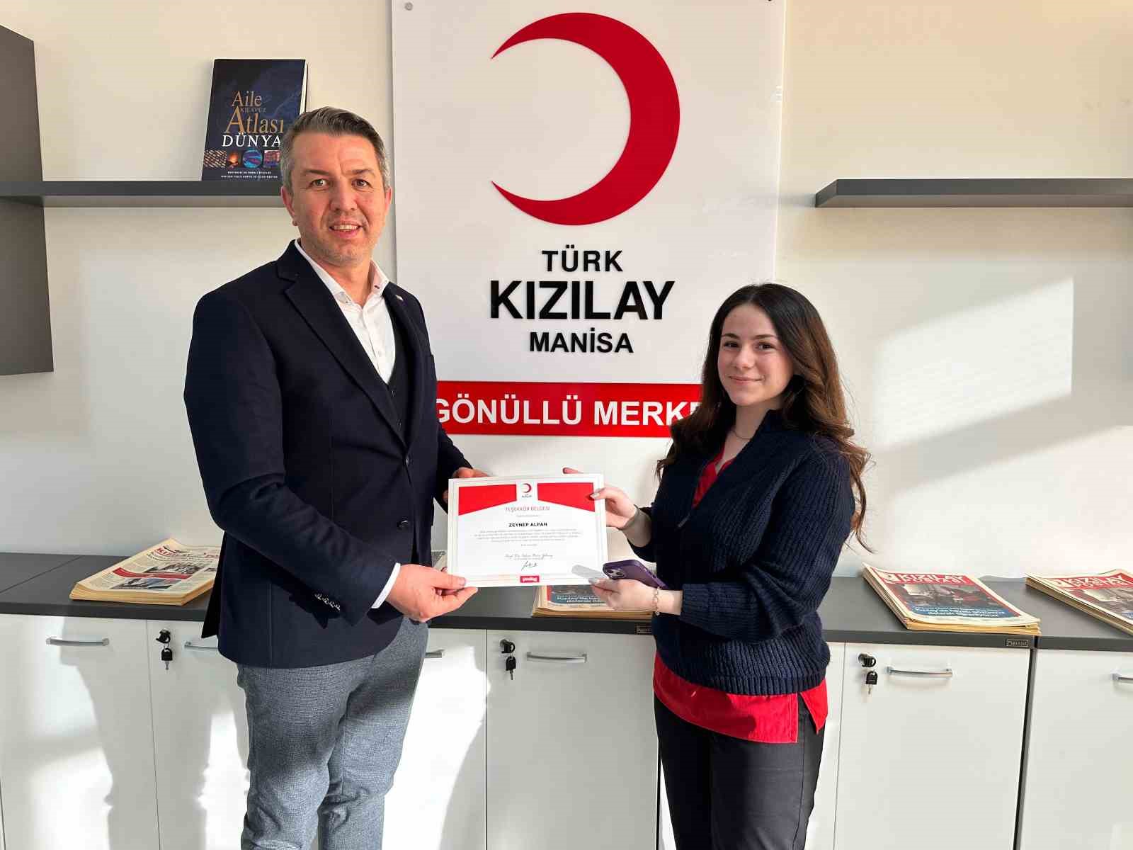 Kızılay’dan gönüllülere teşekkür belgesi