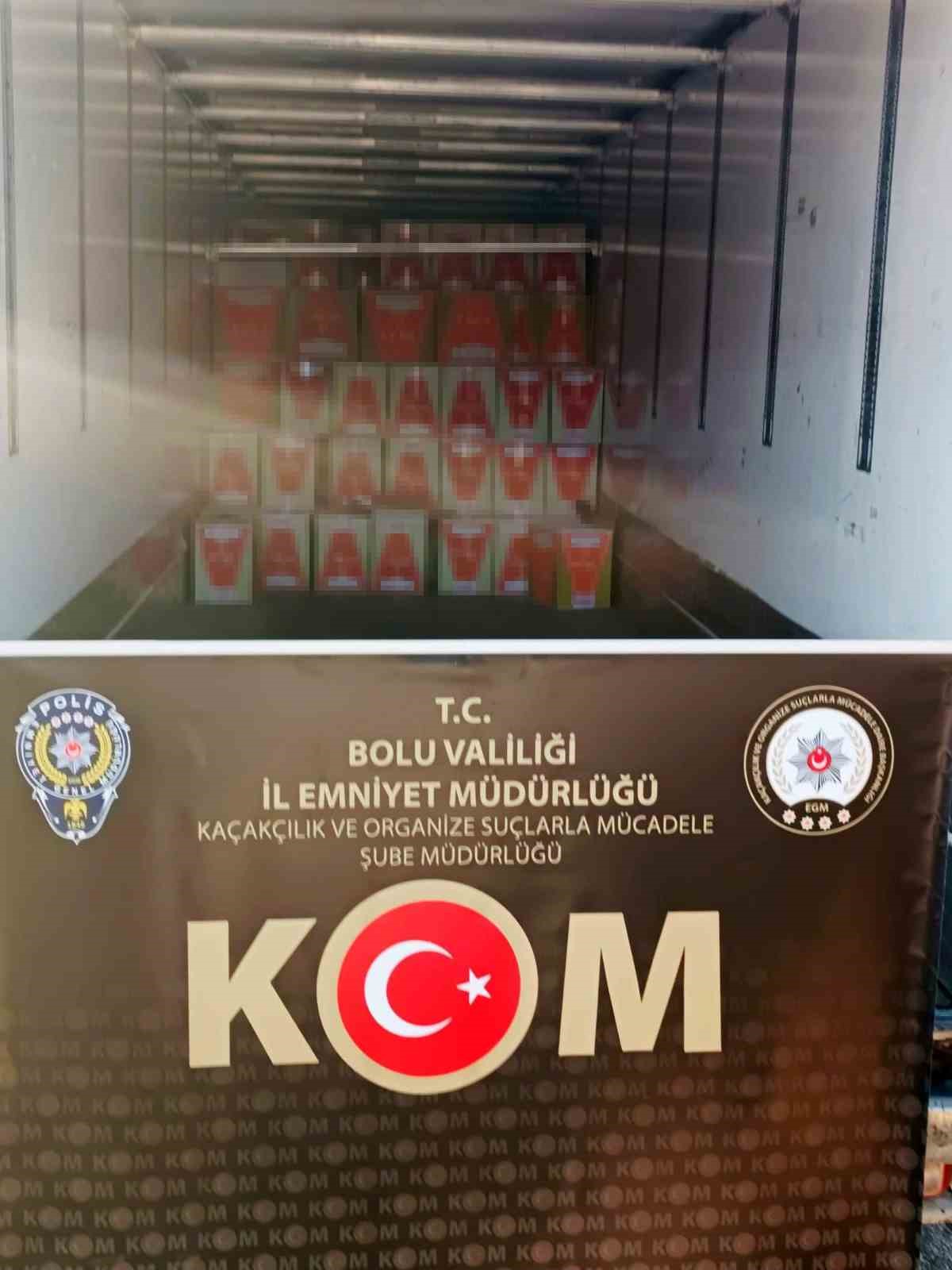 Piyasa değeri yaklaşık 10 milyon TL makaron ele geçirildi
