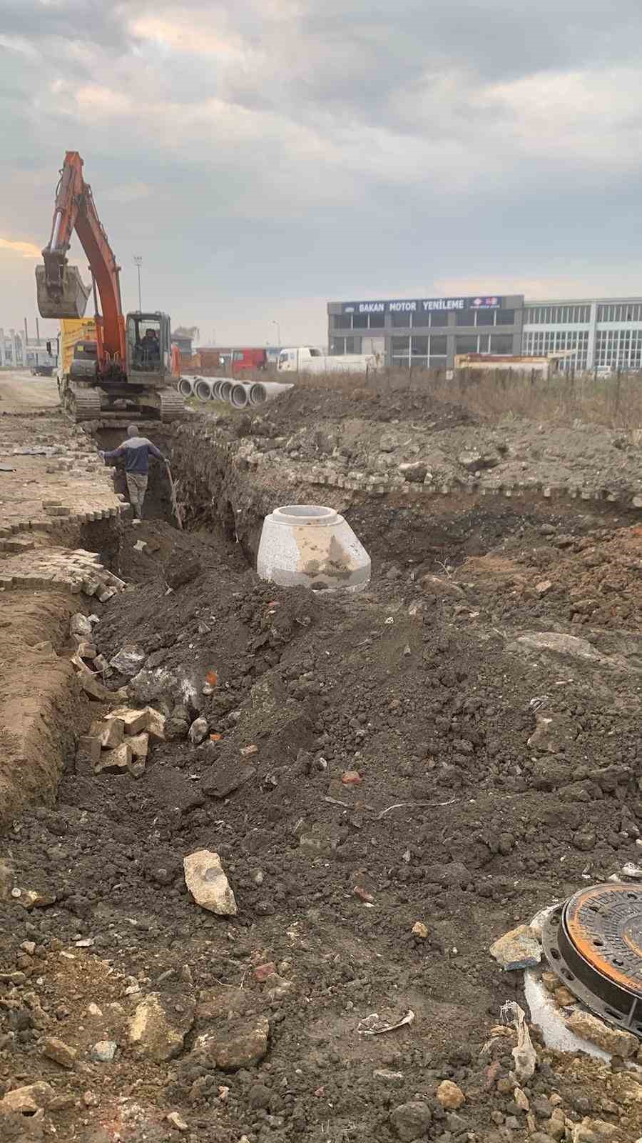 30 bin metre yeni içme suyu hattı çekildi
