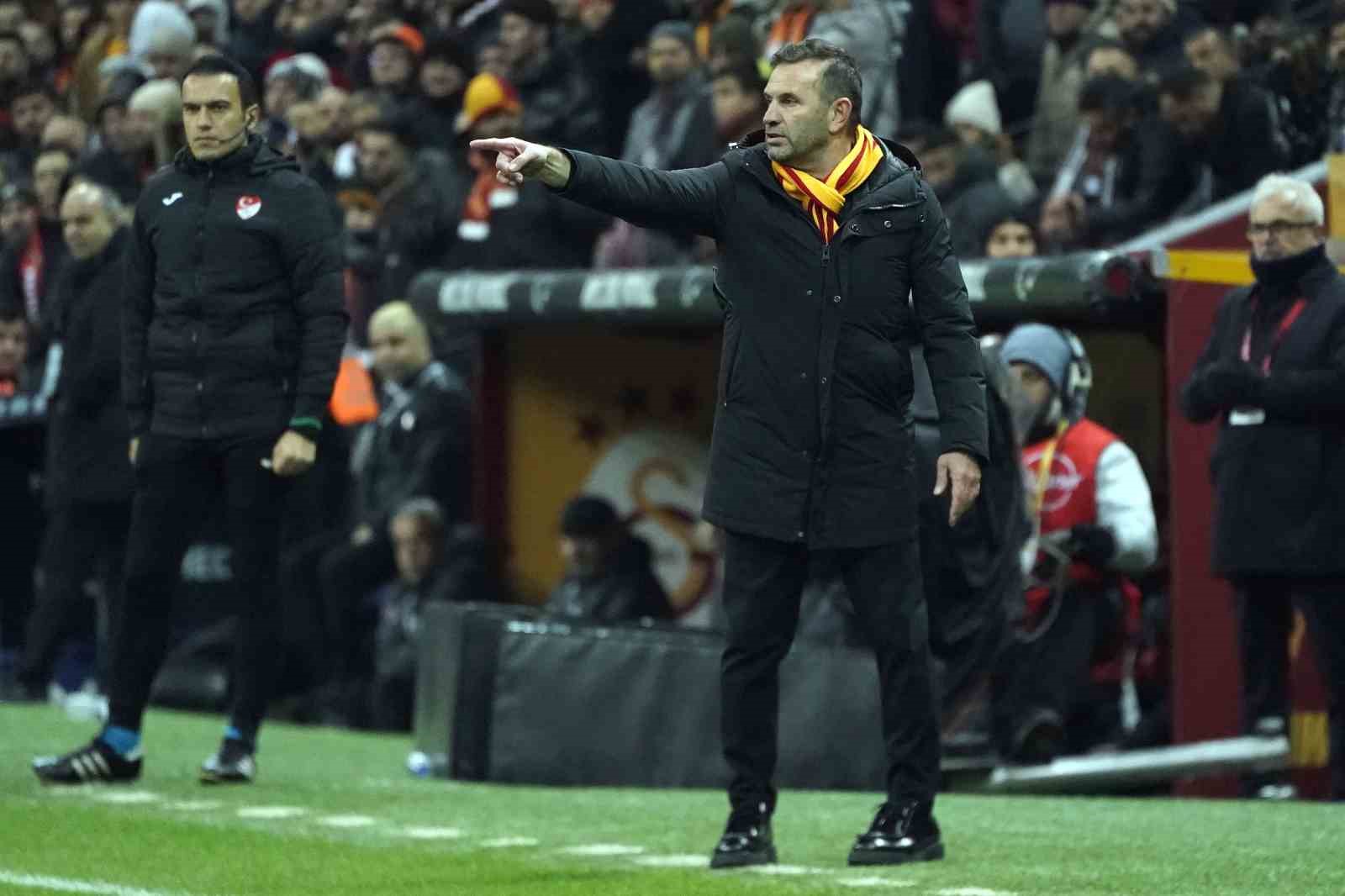 Trendyol Süper Lig: Galatasaray: 0 - Gaziantep FK: 1 (İlk yarı)
