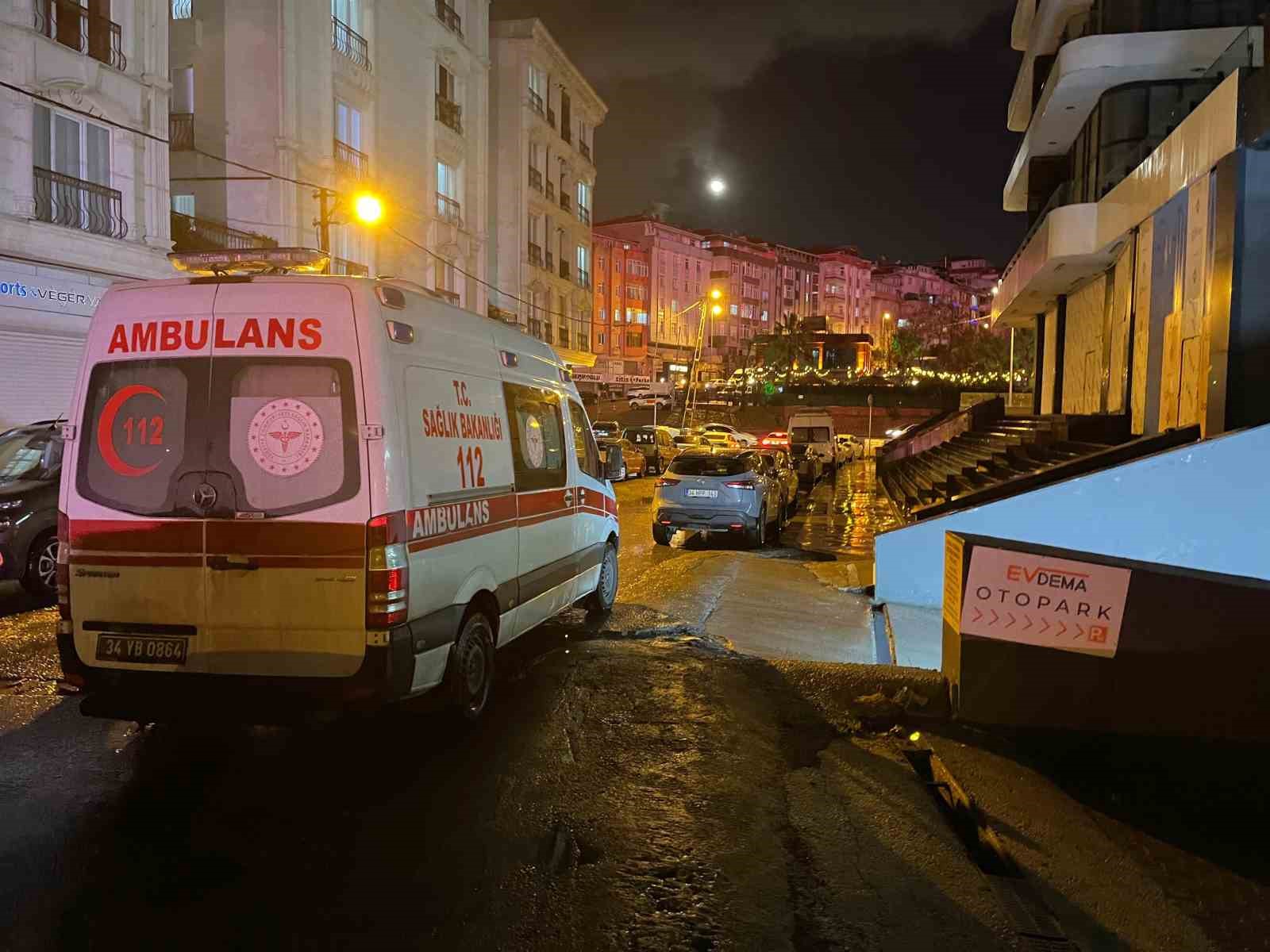 Esenyurt’ta lüks sitenin 23. katından düşen yabancı uyruklu şahıs hayatını kaybetti