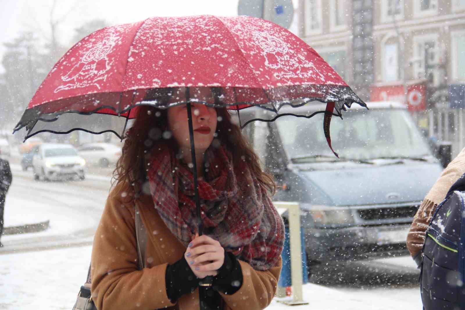 Bayburt’ta dondurucu soğuklar etkili oluyor
