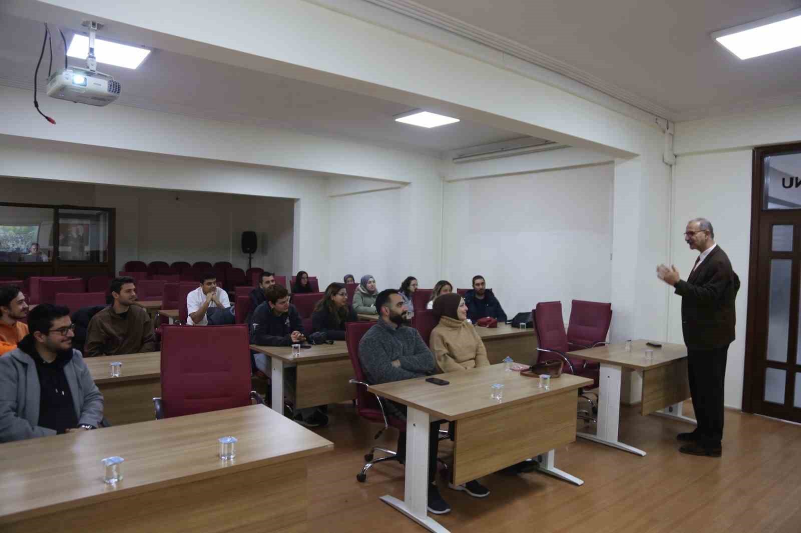 Başkan Atay tıp öğrencileri ile bir araya geldi