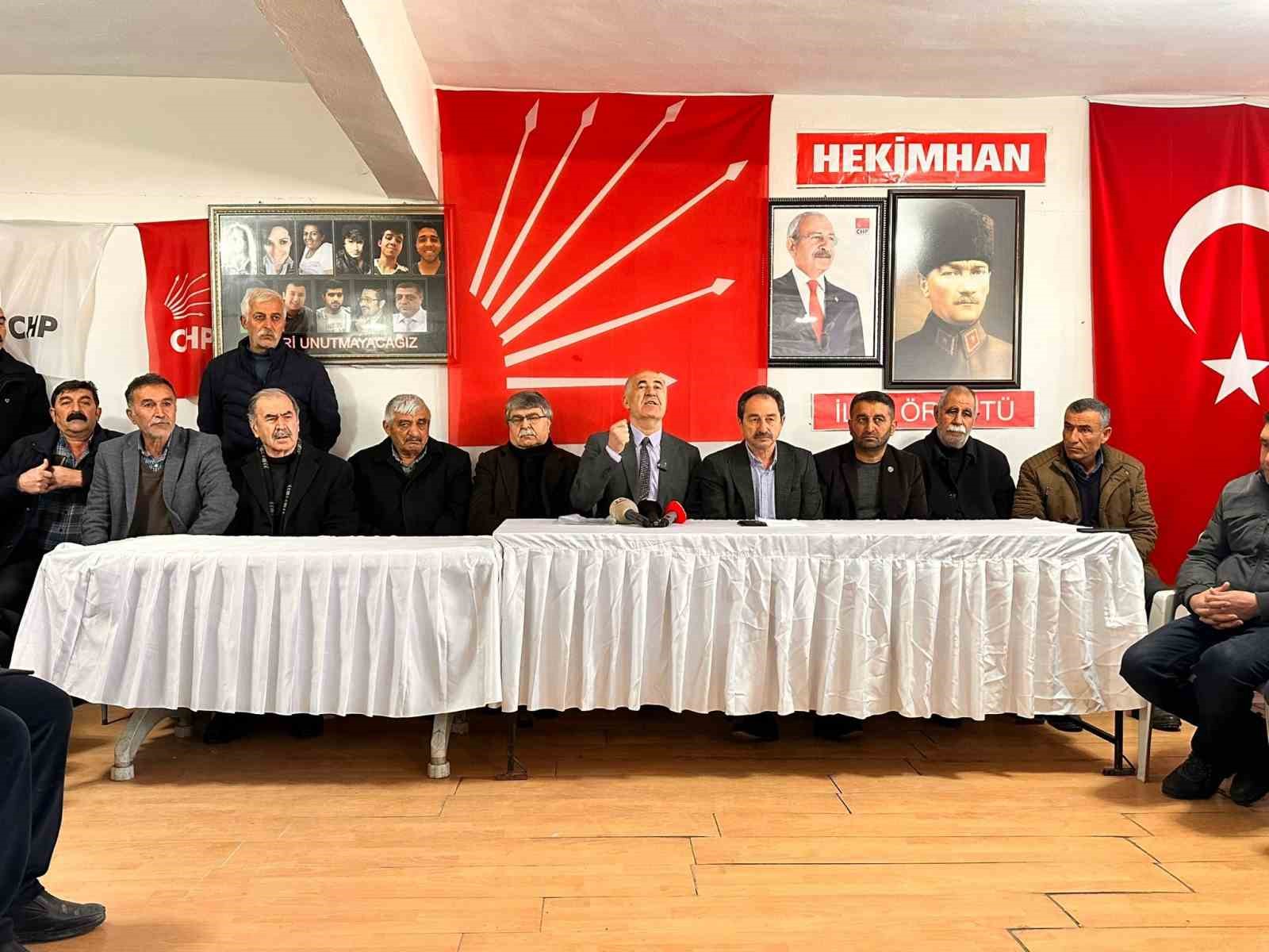 Yeniden aday gösterilmeyen başkan CHP’den istifa etti