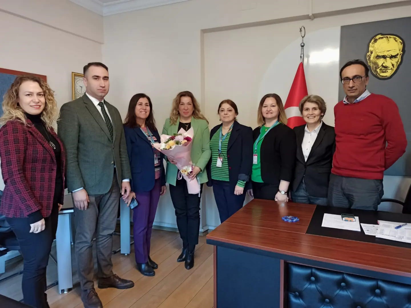 Başhekim Bozbaş sağlık çalışanları ve hastalar ile bir araya geldi