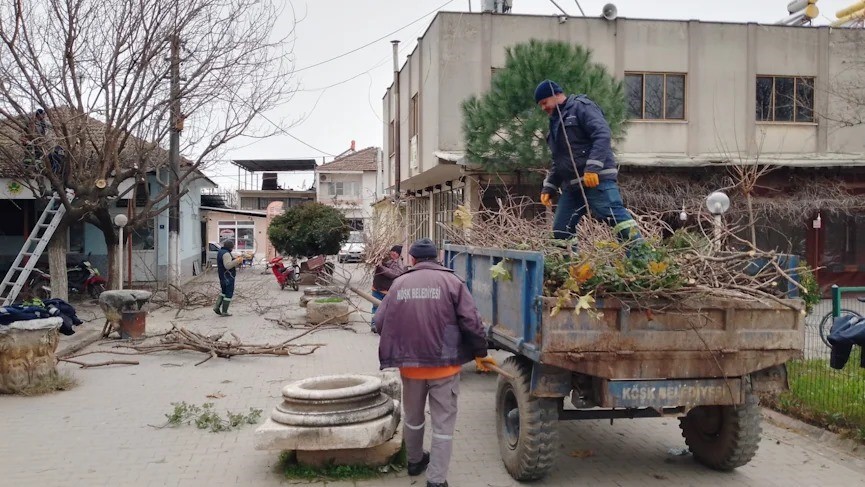 Köşk Belediyesi, mahallelerde çalışmalarını sürdürüyor
