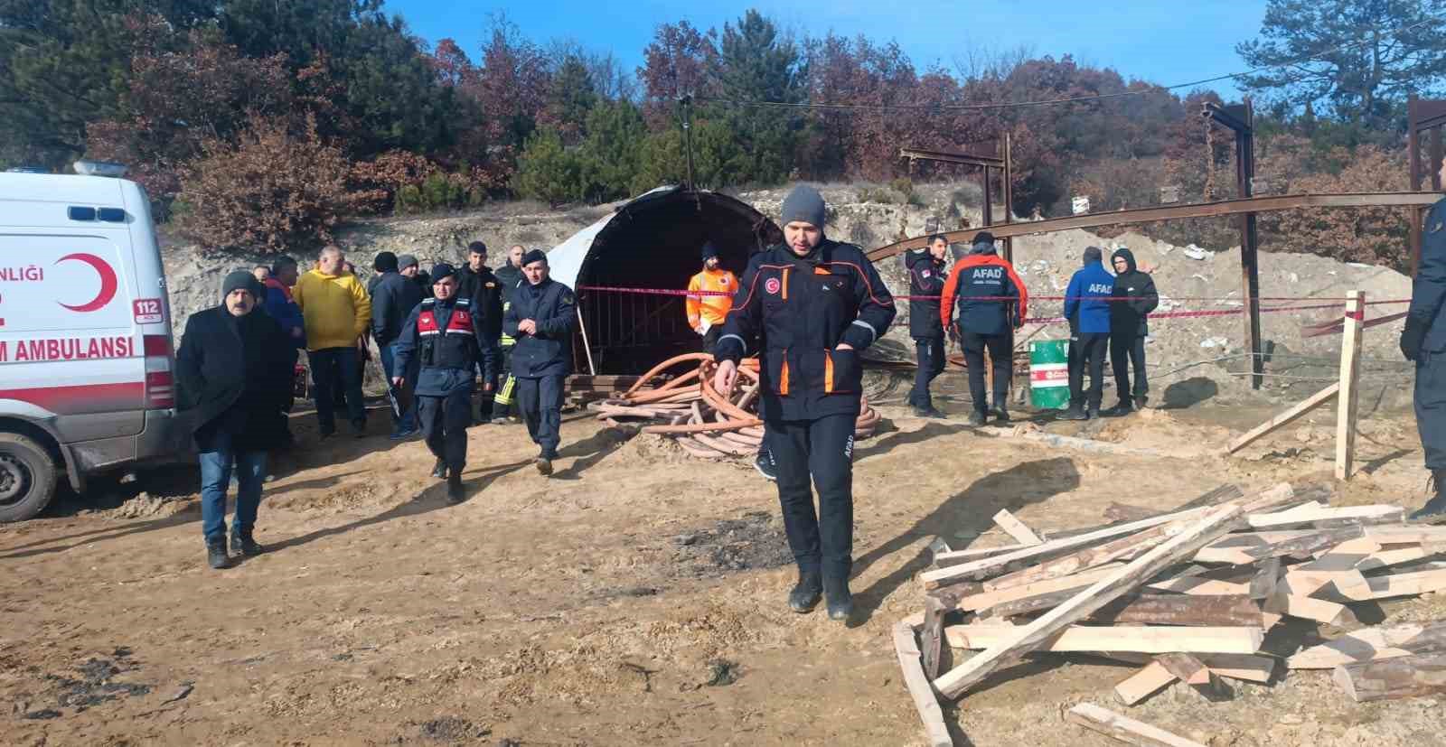 Kütahya Tavşanlı’daki maden ocağında göçük, 1 işçi toprak altında kaldı
