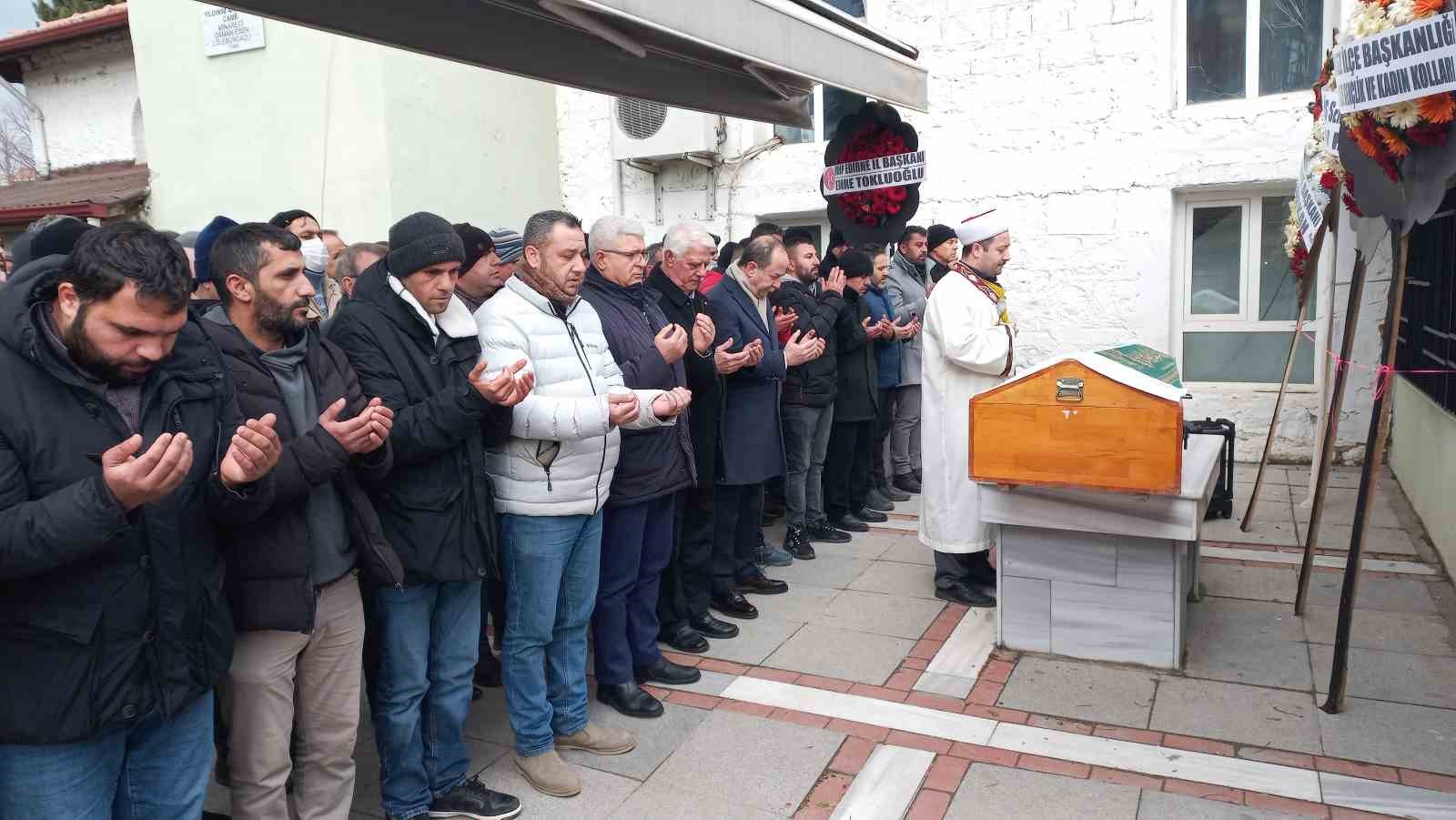 Yunanistan’ın gözaltına aldığı kepçe operatörü toprağa verildi