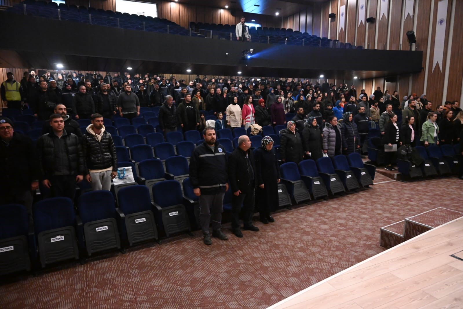 Biga Belediyesi en d&uuml;ş&uuml;k iş&ccedil;i maaşını 30 bin 450 TL&rsquo;ye y&uuml;kseltti
