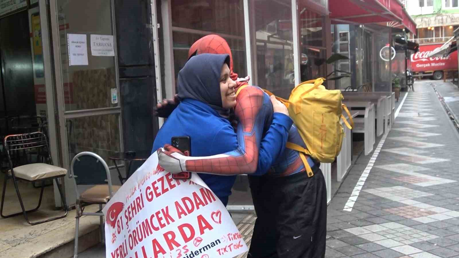 Yerli &ouml;r&uuml;mcek adamın 17. durağı Yalova oldu
