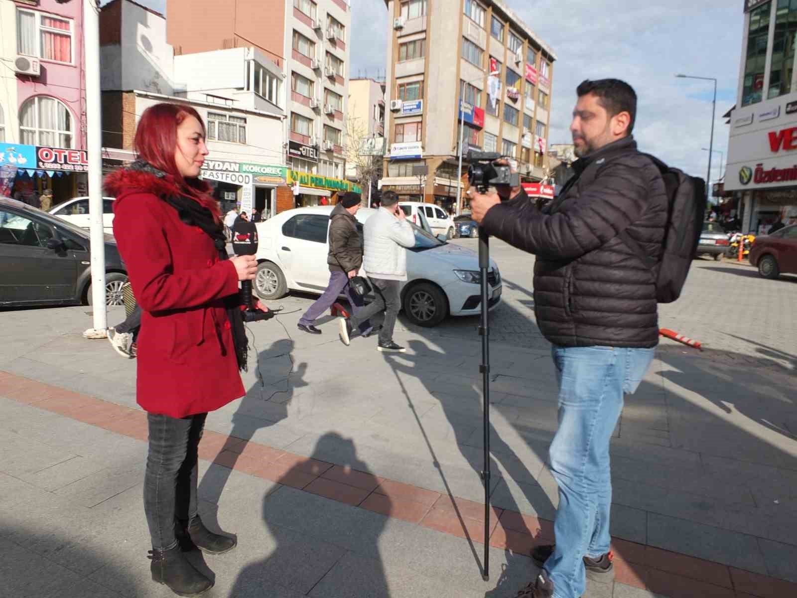 Burhaniye’de yerel medya halkın nabzını tutuyor