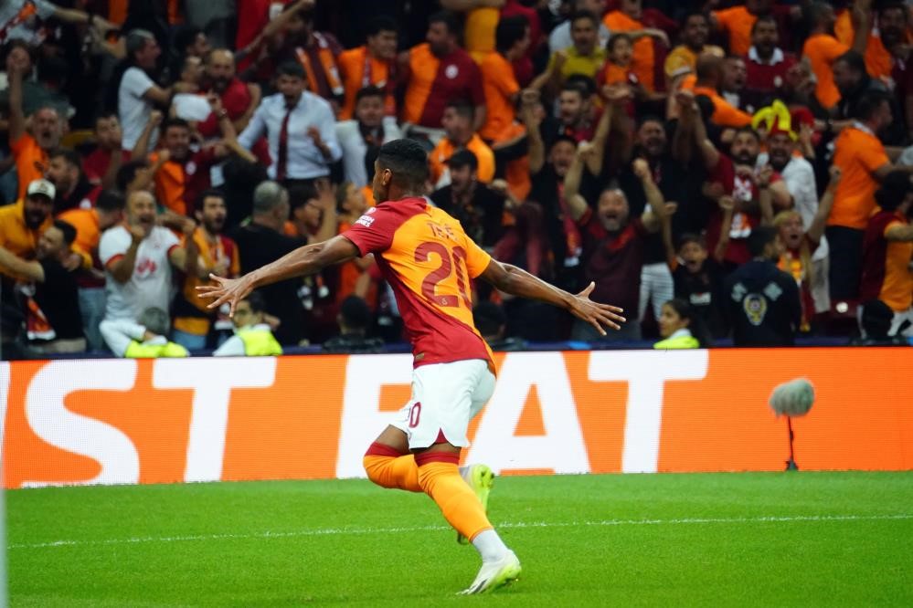 UEFA Şampiyonlar Ligi grup maçlarında en güzel gol Kerem Aktürkoğlu’ndan