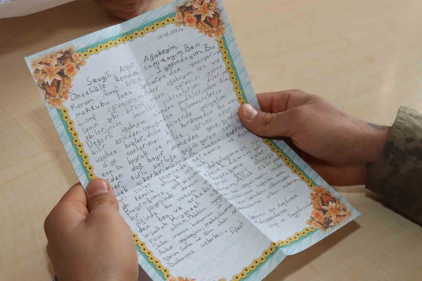 Minik &ouml;ğrencilerden jandarmaya mektup
