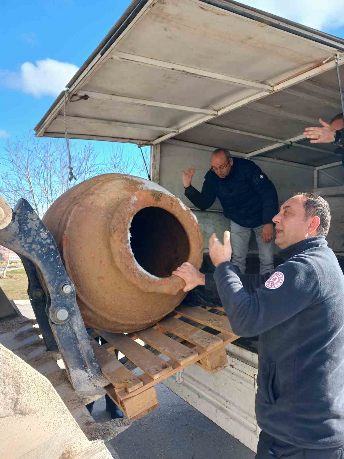Ortaköy’de Roma dönemine ait küp bulundu
