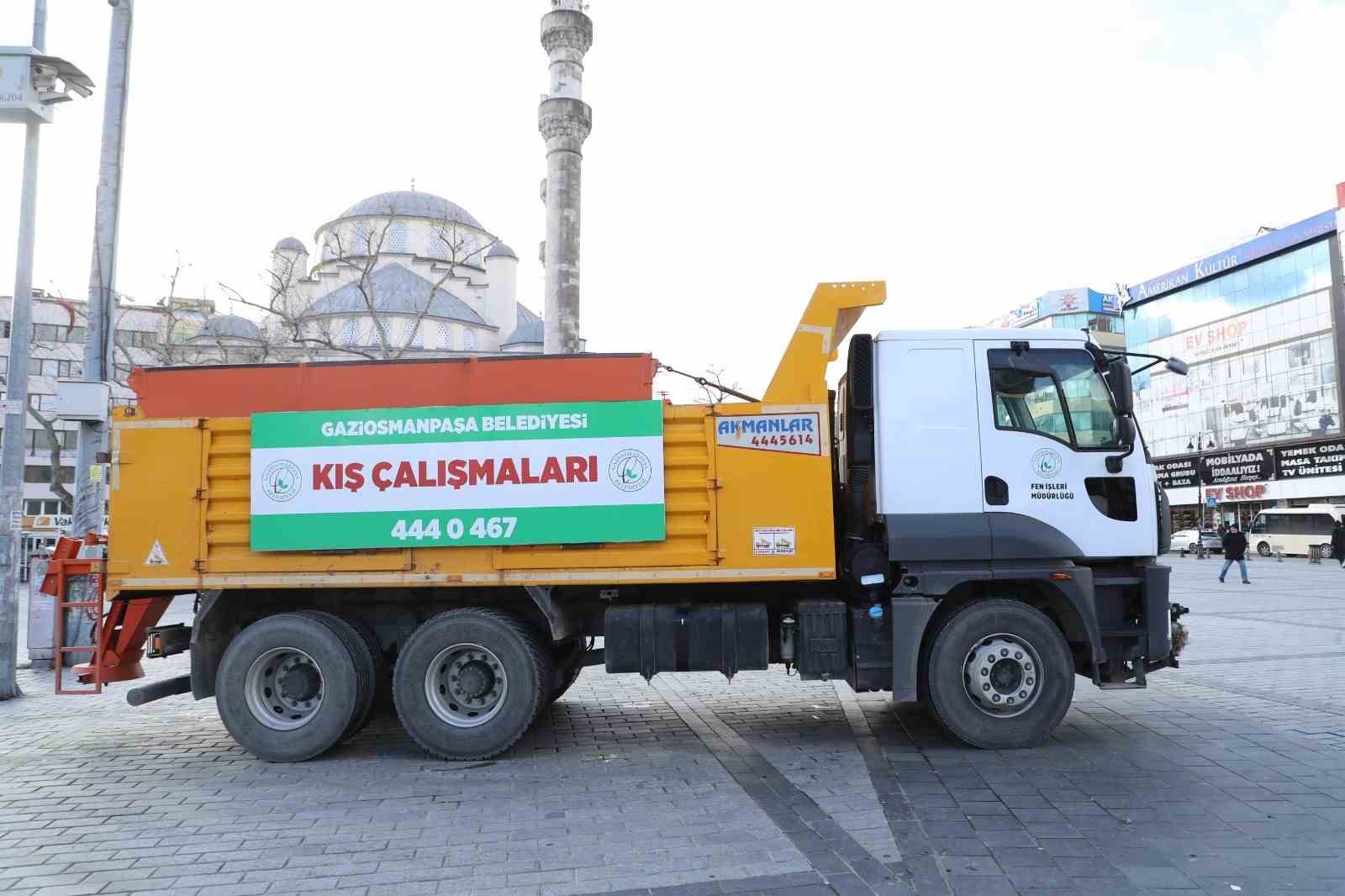 Gaziosmanpaşa’da kar nöbeti başladı
