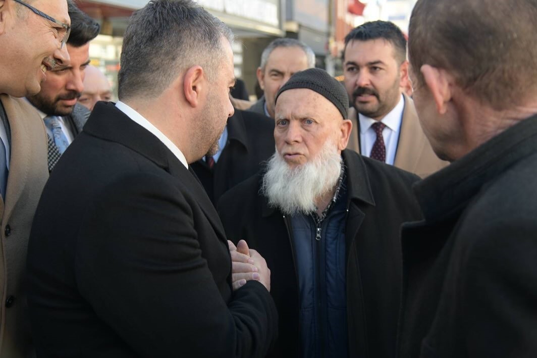 Pursaklar&rsquo;da hava soğuk, sokaklar sımsıcak
