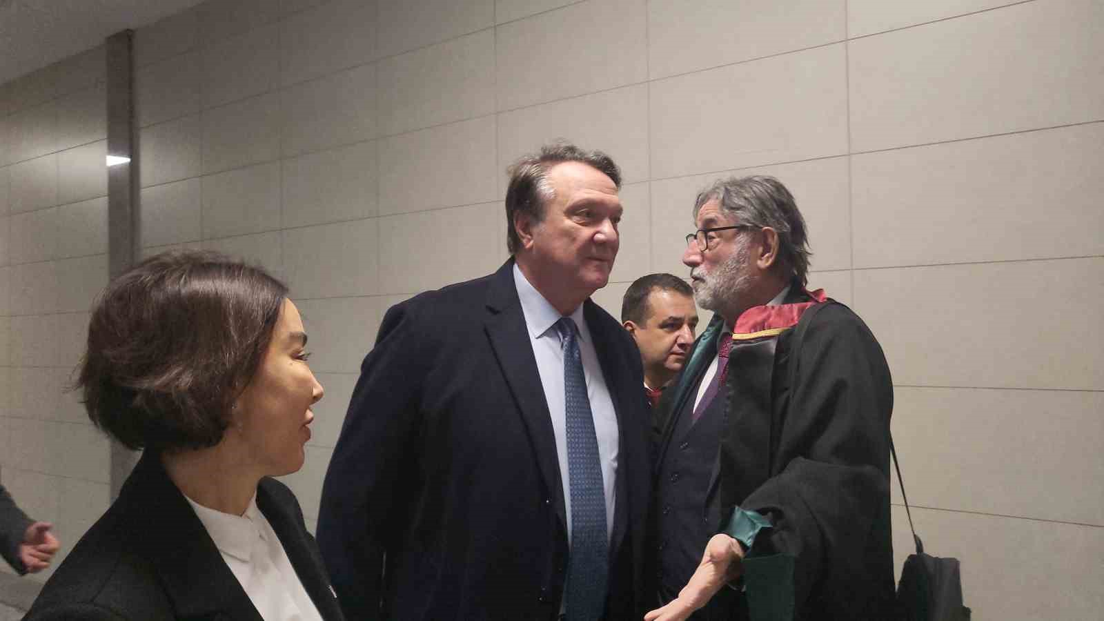 Çarşı davasına izleyici olarak katılan BJK Başkanı Hasan Arat: "İnşallah bir an önce biter’’