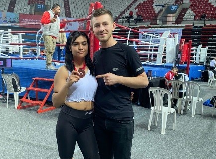 Türkiye Kickboks Şampiyonası’nda Ayşegül Arslanlı Özdemir’den bronz madalya