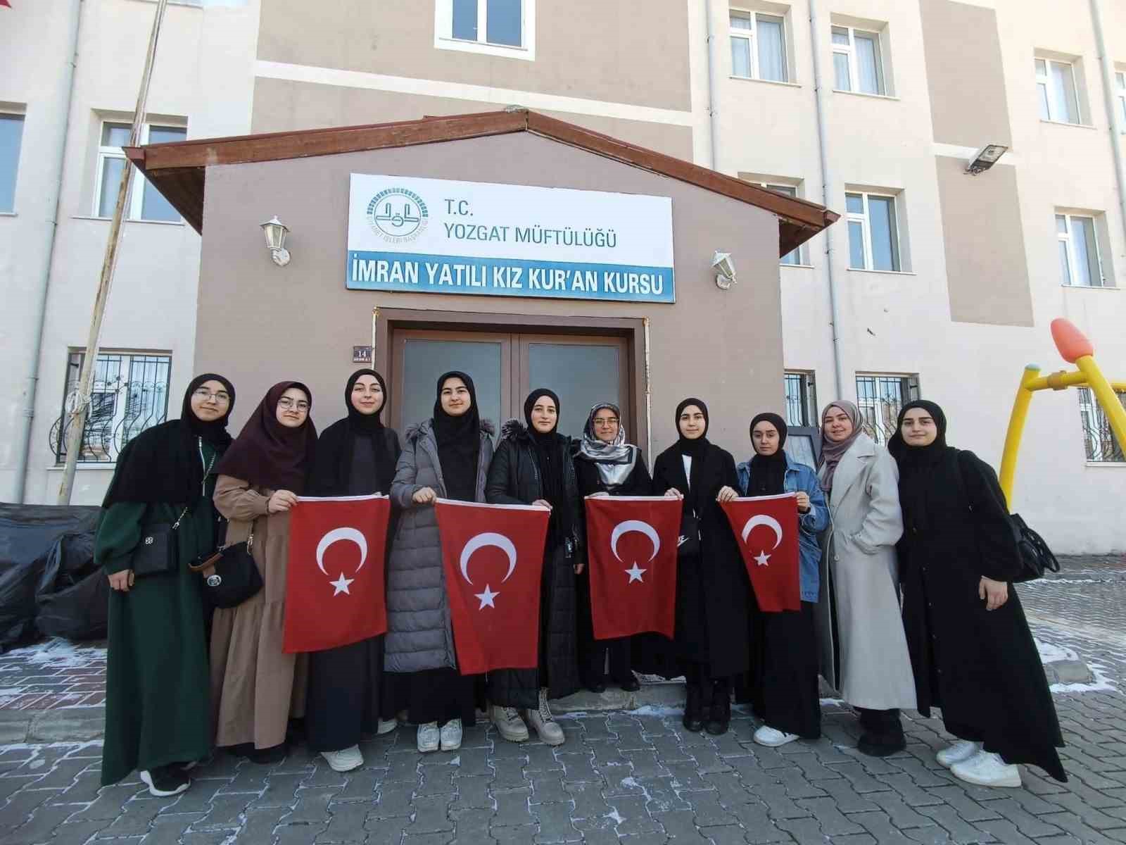 Yozgat’ta hafızlık eğitimini tamamlayan 43 öğrenci icazet belgesi aldı